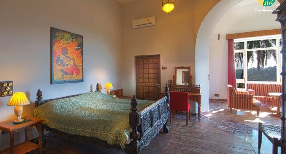 Heritage in Mount Abu, Mount Abu 4
